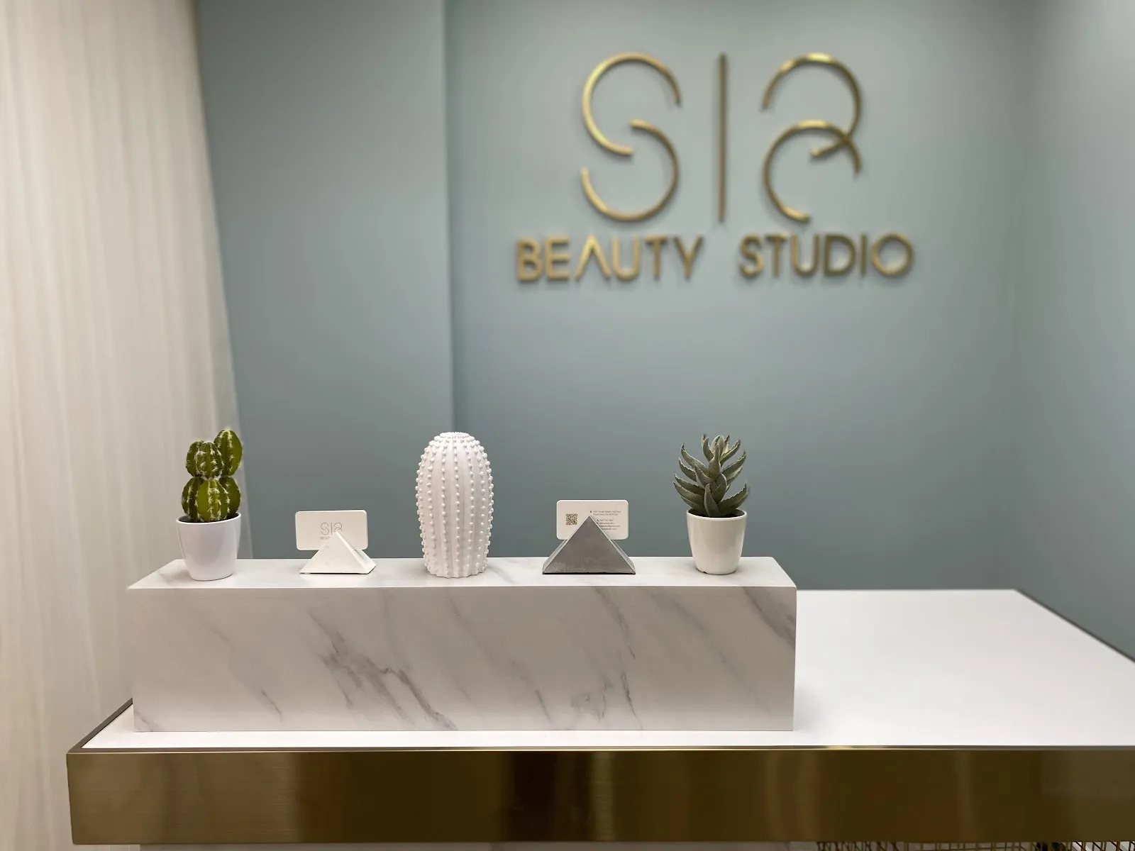 Sis Beauty Studio — scalp micropigmentation studio in Markham